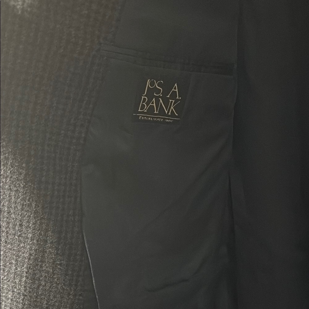 Men's Jos A Bank Blazer - Picture 10 of 13